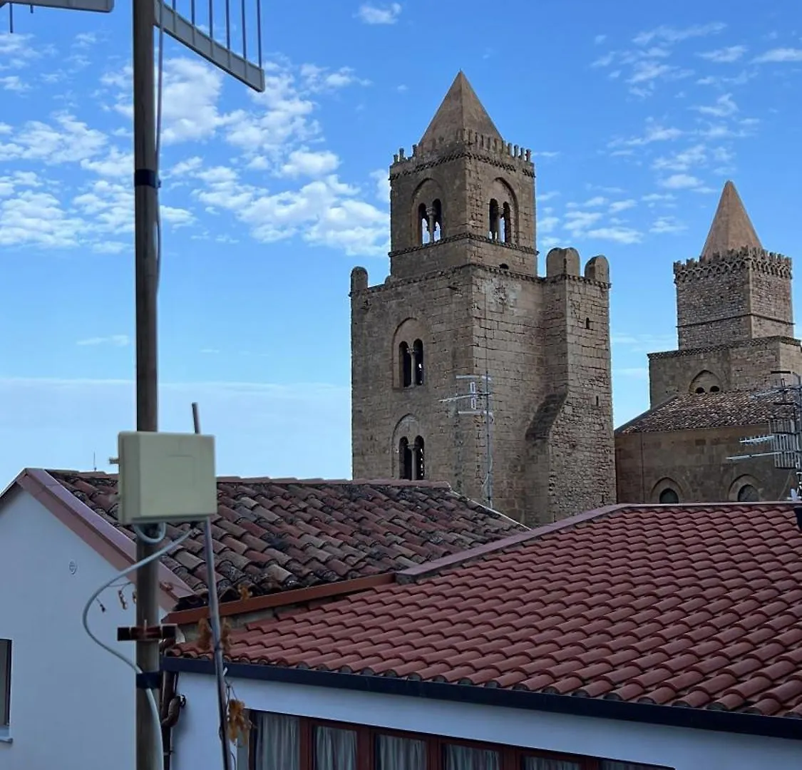 Re Di Denari Διαμέρισμα Cefalù